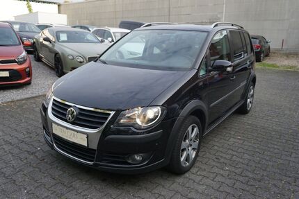 VW Touran 172.590 km 8.650 &euro; Solingen 42697