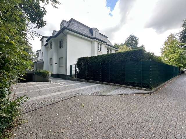 Wohnung zum Kaufen in Köln 1.090.000 € 128.3 m²