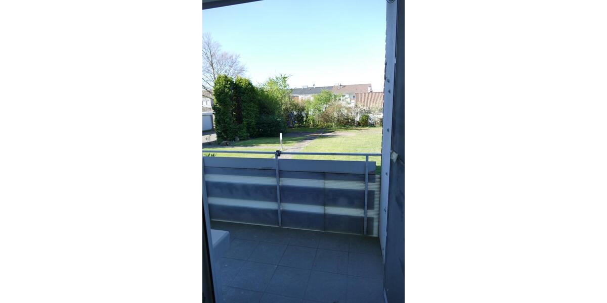 Korschenbroich Glehn, 2ZKDB, Gäste-WC, Balkon, Kamin, 103m², 1.OG 4 zimmer