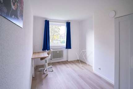 WG-Zimmer in Düsseldorf 609 € 15 m² zimmer