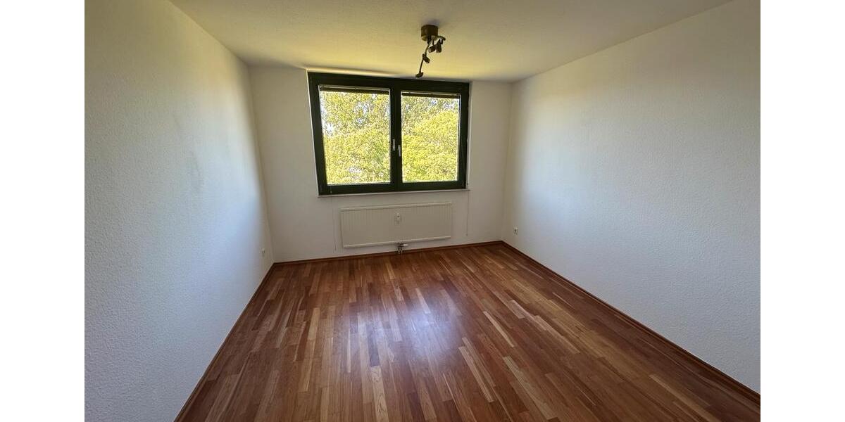 Etagenwohnung Düsseldorf Stadtbezirk 8 - 3 Zimmer, 80 m&sup2;, 399.000&euro; | Angebot:26556568