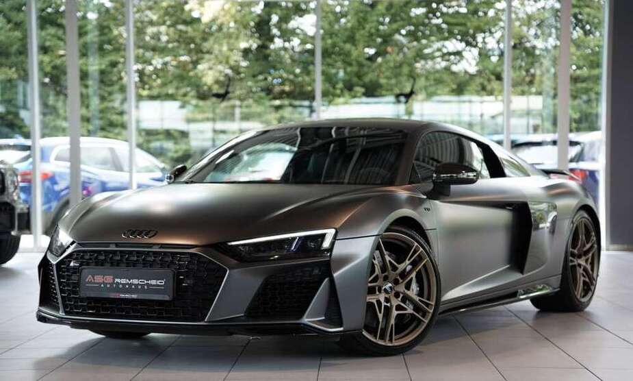 R8