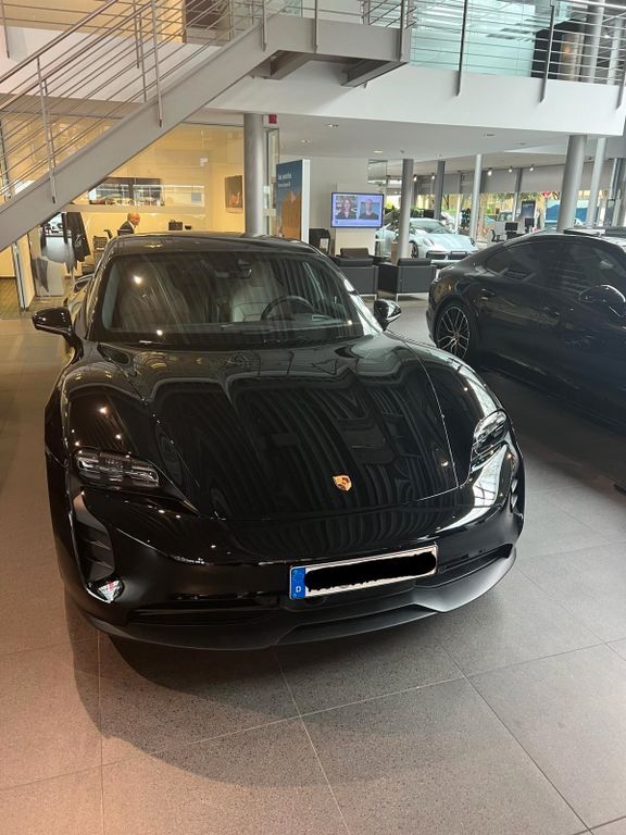 Porsche Taycan 5.300 km 69.900 € Mönchengladbach, Regierungsbezirk Düsseldorf 41069