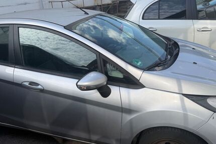 Ford Fiesta 380.000 km 950 &euro; Leverkusen 51373