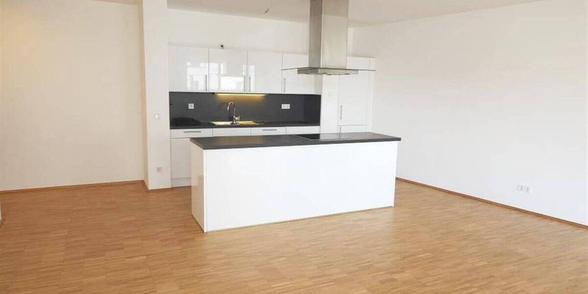 Zimmer Mönchengladbach Stadtmitte - 4 Zimmer, 128 m&sup2;, 1.714&euro; | Angebot:26453952