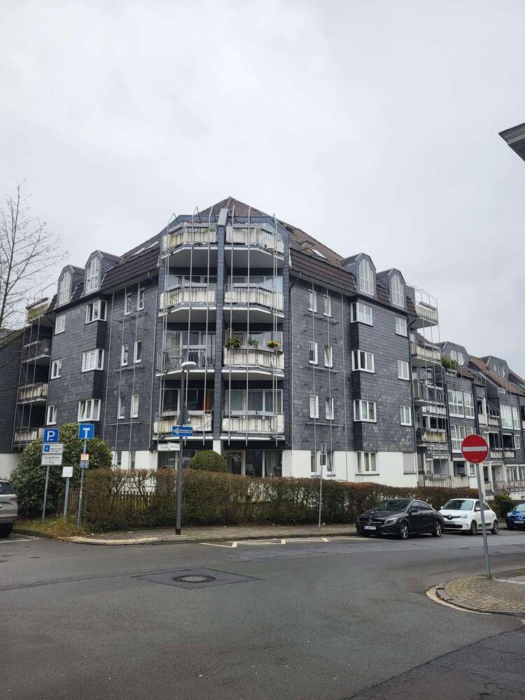 Wohnung zum Mieten in Remscheid 374,78 € 68.73 m²