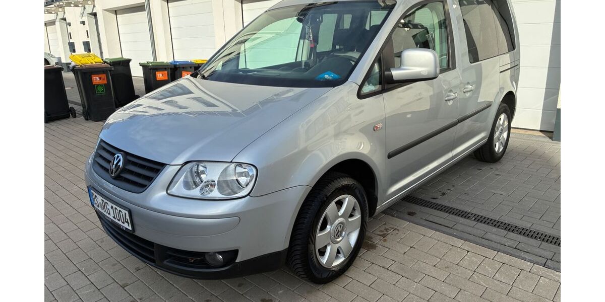 VW Caddy 84.300 km 7.890 &euro; Remscheid 42855