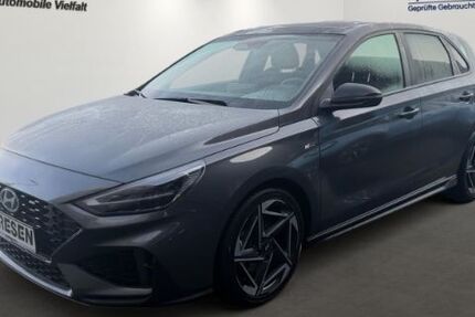 Hyundai i30 24.789 km 25.250 &euro; Neuss 41464
