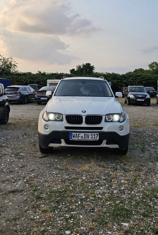 X3