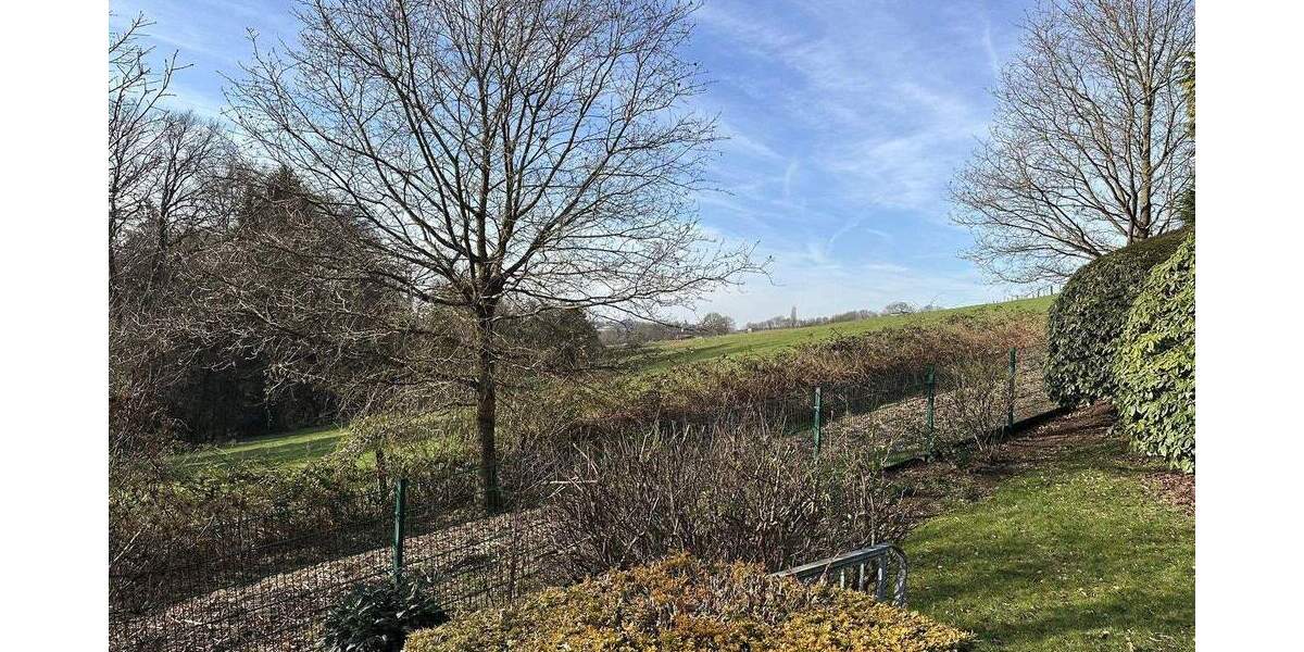 Bungalow Solingen Gräfrath - 6 Zimmer, 228 m&sup2;, 675.000&euro; | Angebot:24668153