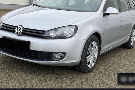 VW Golf 164.000 km 8.700 &euro; Duisburg 47166