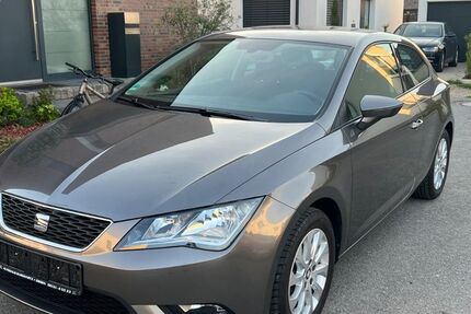 Seat Leon 42.000 km 11.800 &euro; Neuss 41468