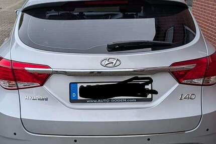 Hyundai i40 150.000 km 7.800 € Oberhausen 46149