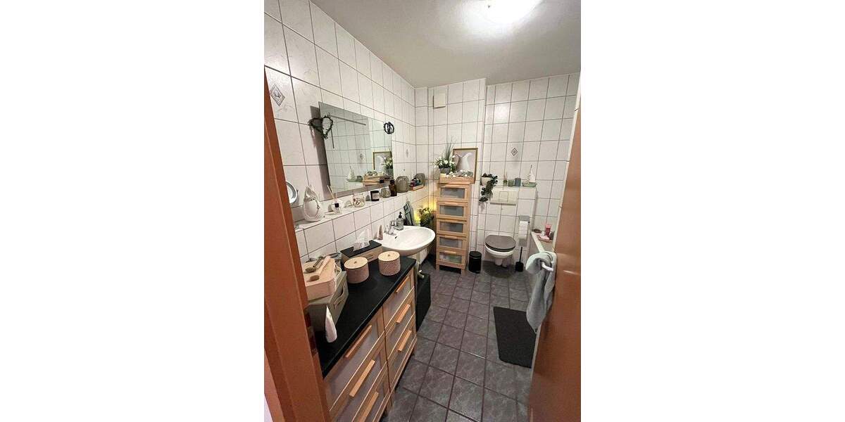 Etagenwohnung Duisburg Friemersheim - 2 Zimmer, 61 m&sup2;, 159.000&euro; | Angebot:24823866