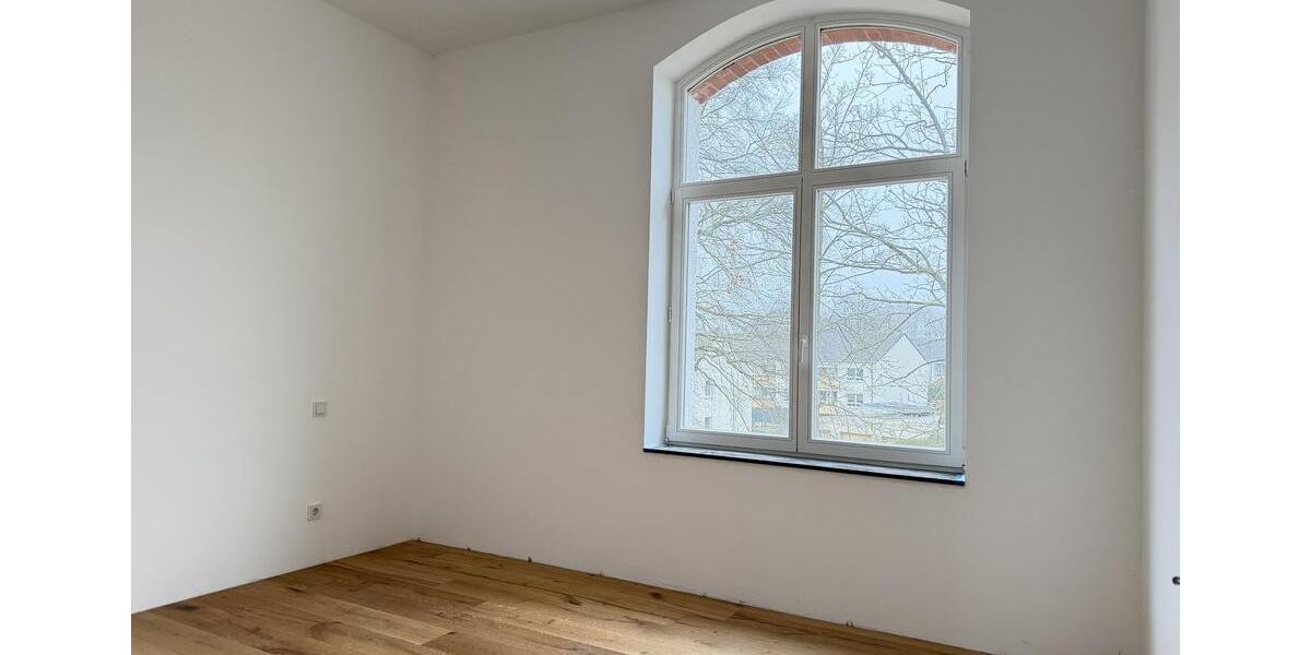 Etagenwohnung Mönchengladbach West - 3 Zimmer, 126 m&sup2;, 1.573&euro; | Angebot:26413053