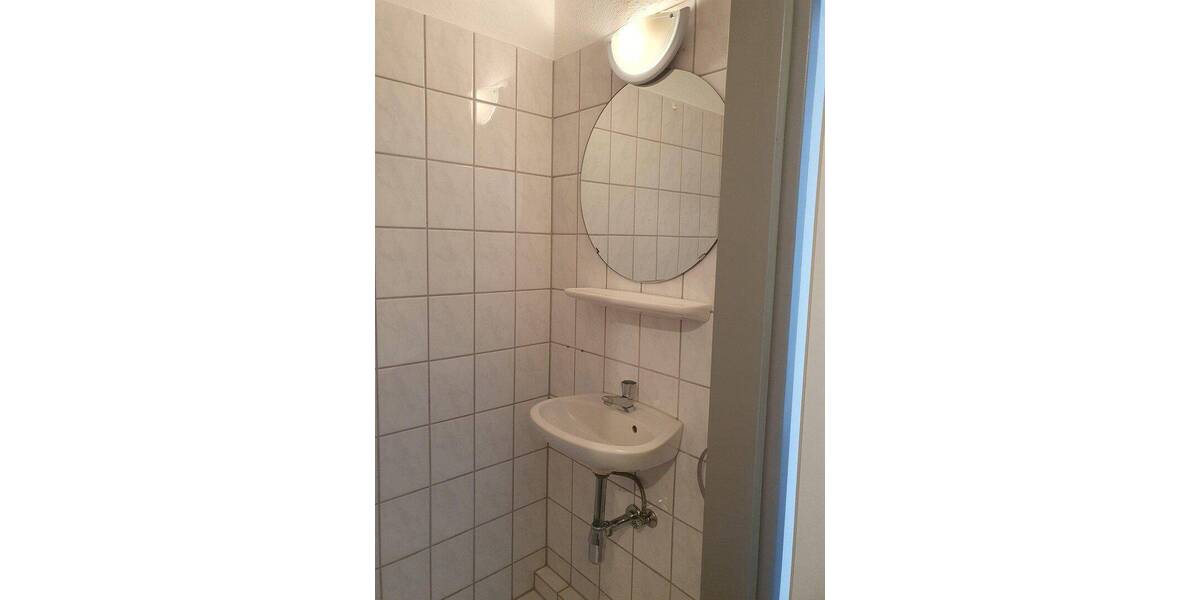 Etagenwohnung Krefeld Cracau - 3 Zimmer, 75 m&sup2;, 249.000&euro; | Angebot:26885023