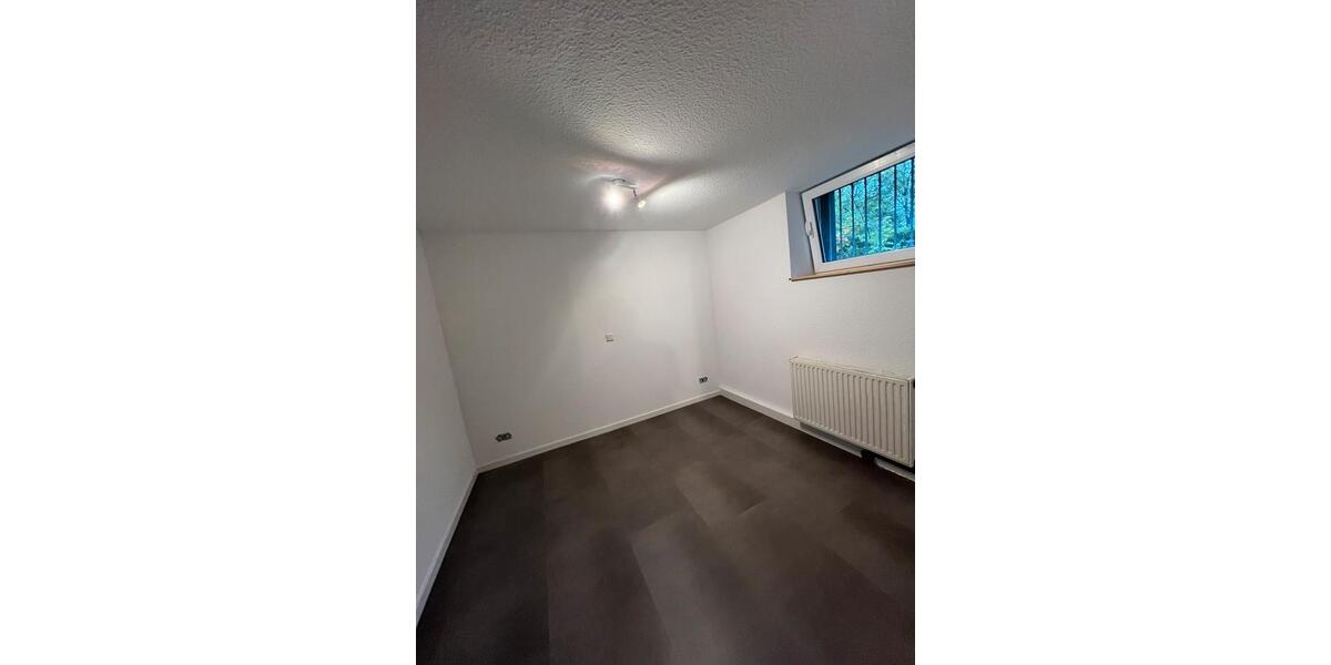 Erdgeschoßwohnung Neuss Augustinusviertel - 2 Zimmer, 48 m&sup2;, 450&euro; | Angebot:26234636