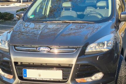 Ford Kuga 40.200 km 12.100 &euro; Viersen 41751