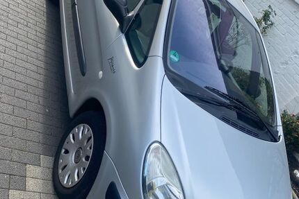 Citroen Xsara Picasso 96.500 km 2.950 € Düsseldorf 40229