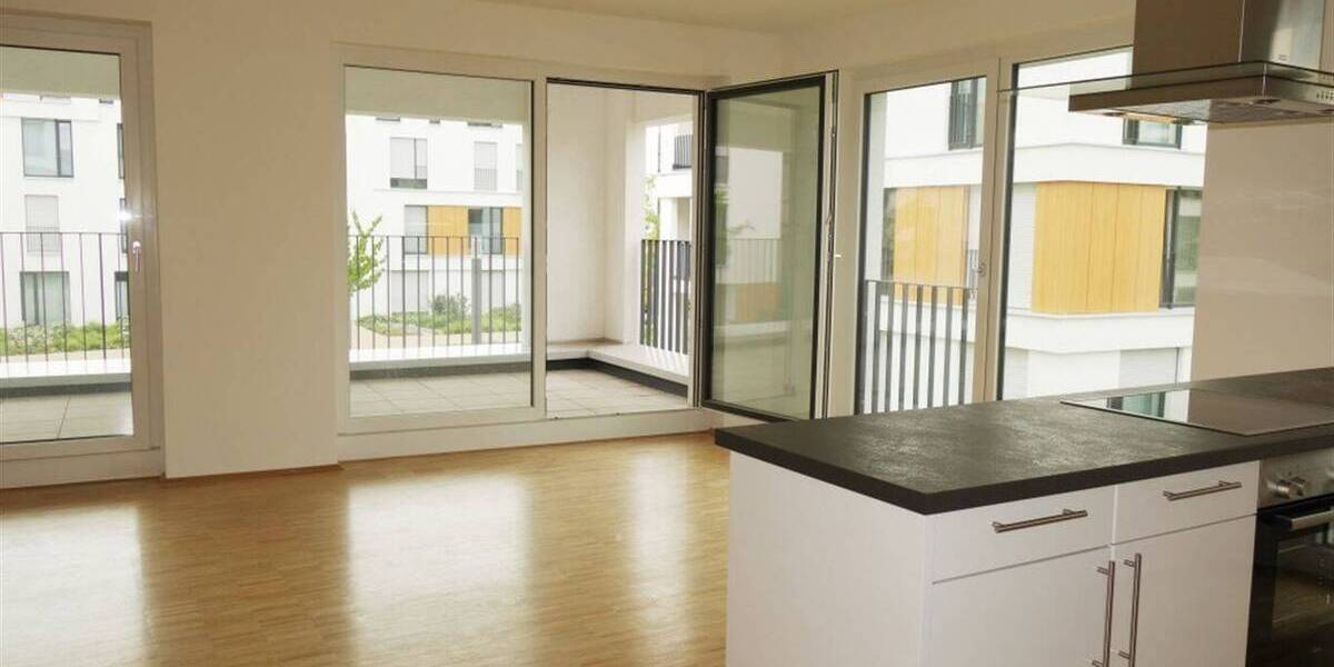 Etagenwohnung Mönchengladbach Stadtmitte - 2 Zimmer, 78 m&sup2;, 1.047&euro; | Angebot:26379801