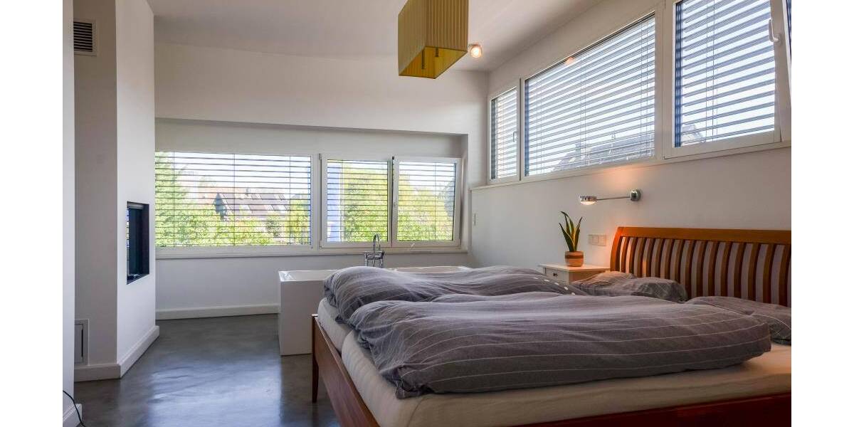 Einfamilienhaus Langenfeld Reusrath - 4 Zimmer, 235 m&sup2;, 1.290.000&euro; | Angebot:26393465