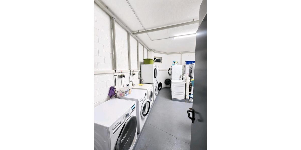 Etagenwohnung Solingen Mitte - 3 Zimmer, 83 m&sup2;, 243.000&euro; | Angebot:27067666