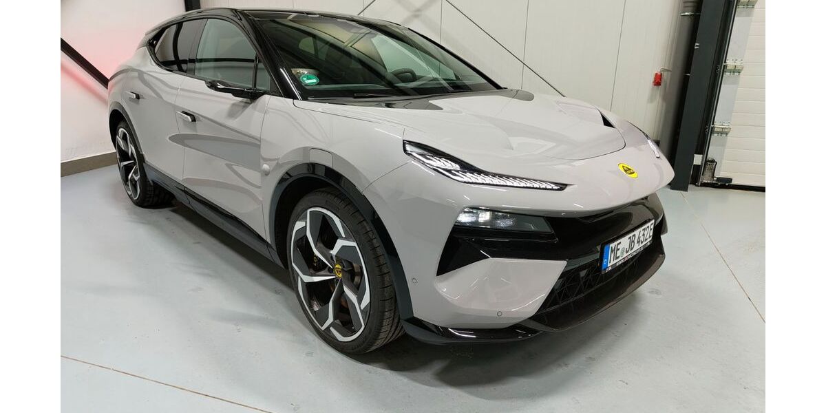 Lotus Eletre 25.000 km 108.789 &euro; Haan 42781