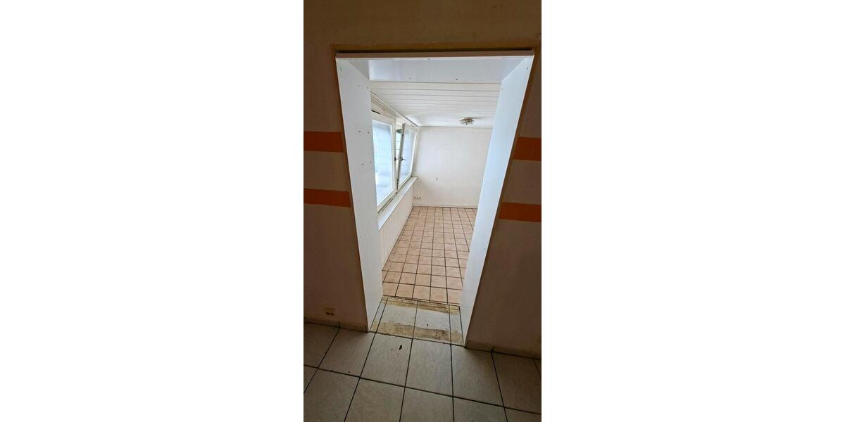 Einfamilienhaus Grevenbroich Neuenhausen - 5 Zimmer, 20 m&sup2;, 99.000&euro; | Angebot:26531903