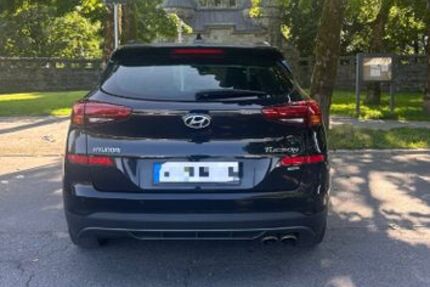 Hyundai TUCSON 118.000 km 19.900 &euro; Remscheid 42857