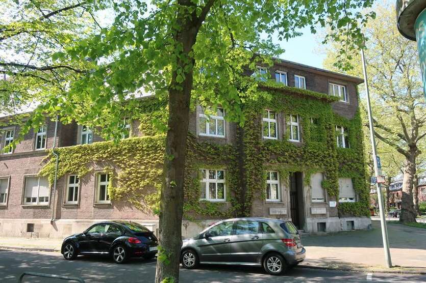 Wohnung zum Kaufen in Krefeld 343.000 € 110.48 m²