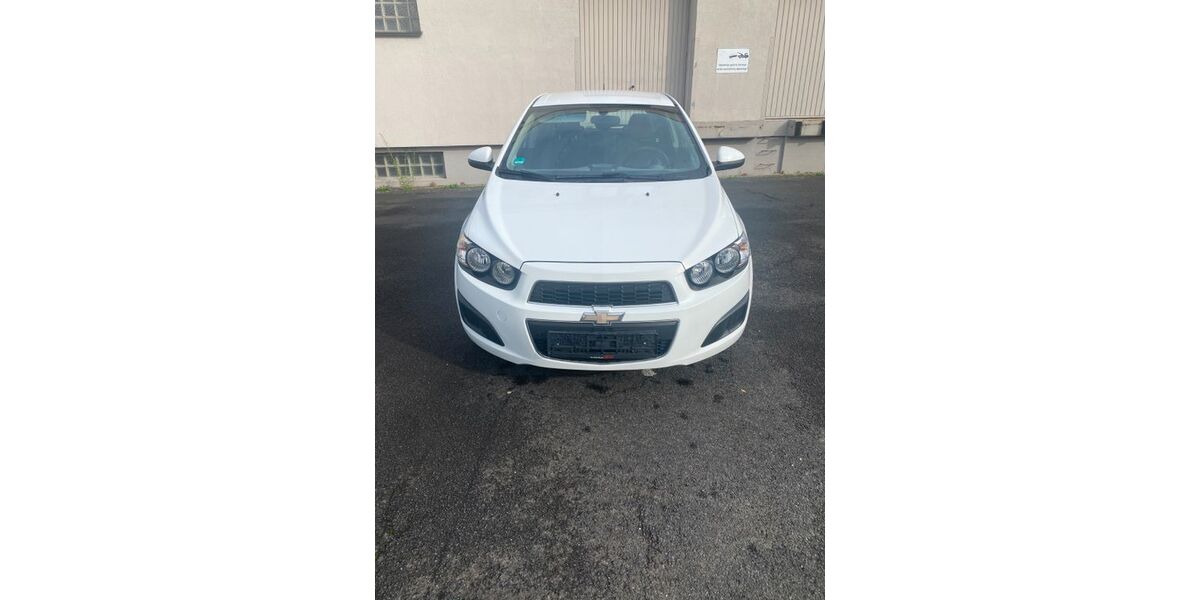 Chevrolet Aveo 126.000 km 3.200 &euro; Neuss 41469