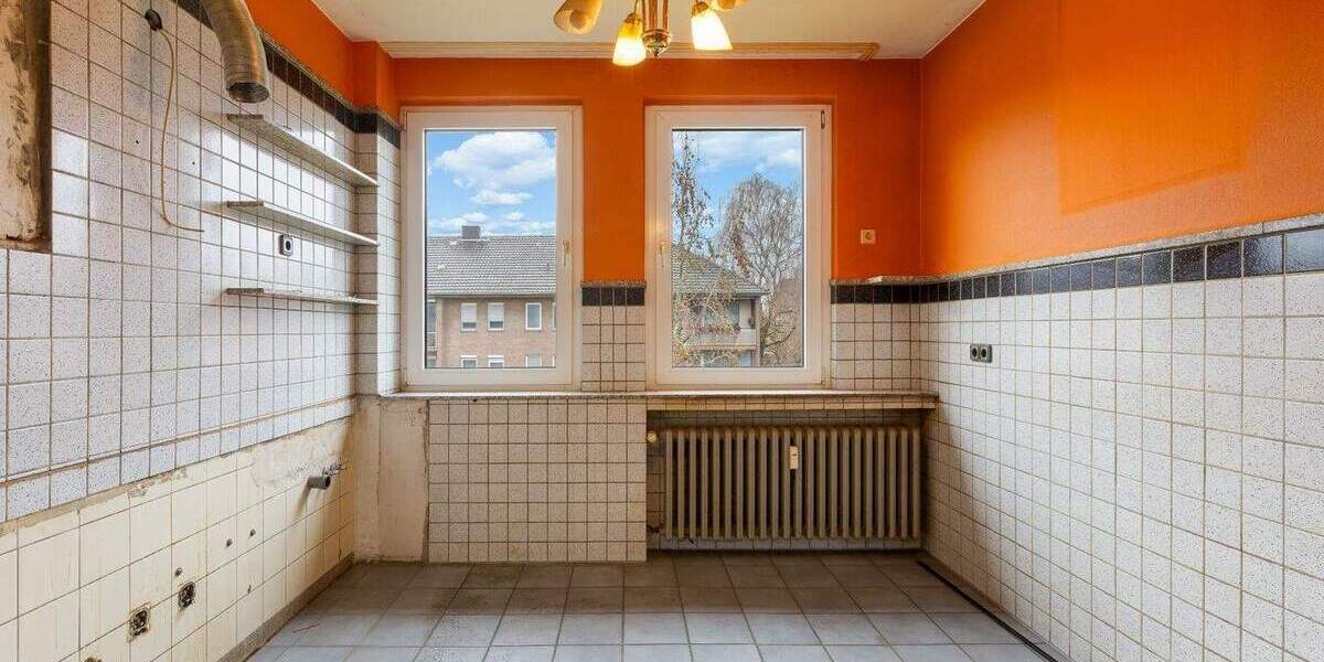 Gut geschnittene 2-Zimmer-Wohnung mit Entwicklungspotential in Krefeld Inrath Kliedbruch 2 zimmer