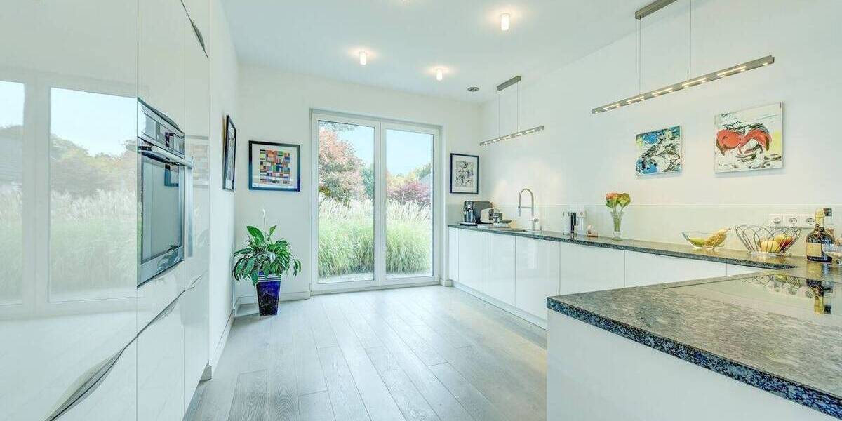 Einfamilienhaus Düsseldorf Angermund - 5 Zimmer, 314 m&sup2;, 2.490.000&euro; | Angebot:25776499