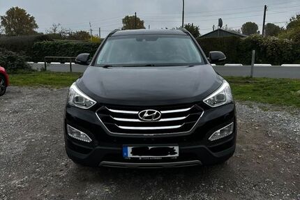 Hyundai SANTA FE 150.000 km 12.300 &euro; Düsseldorf 40625