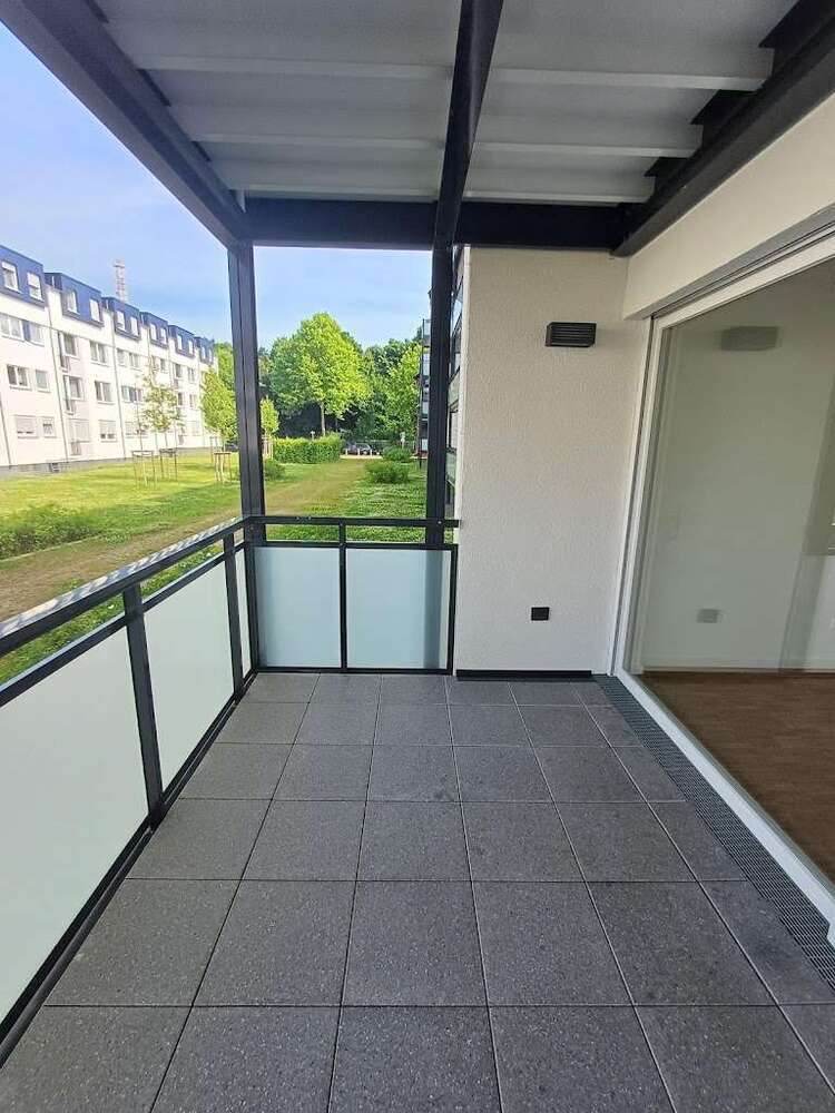 Wohnung zum Mieten in Düsseldorf 935,41 € 63.59 m²