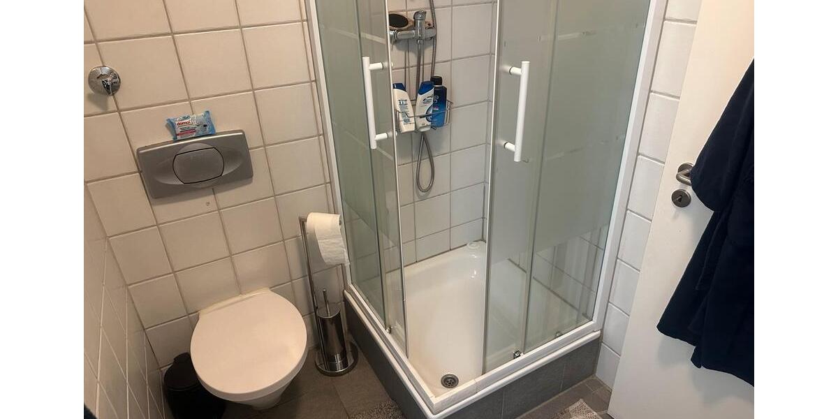 Etagenwohnung Düsseldorf Derendorf - 1 Zimmer, 38 m&sup2;, 695&euro; | Angebot:25782610