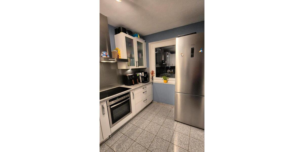 Komfortable große 4-Zimmer-Wohnung in Top Lage in Schlebusch 4 zimmer