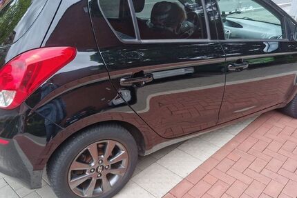 Hyundai i20 139.000 km 4.200 &euro; Mönchengladbach 41063