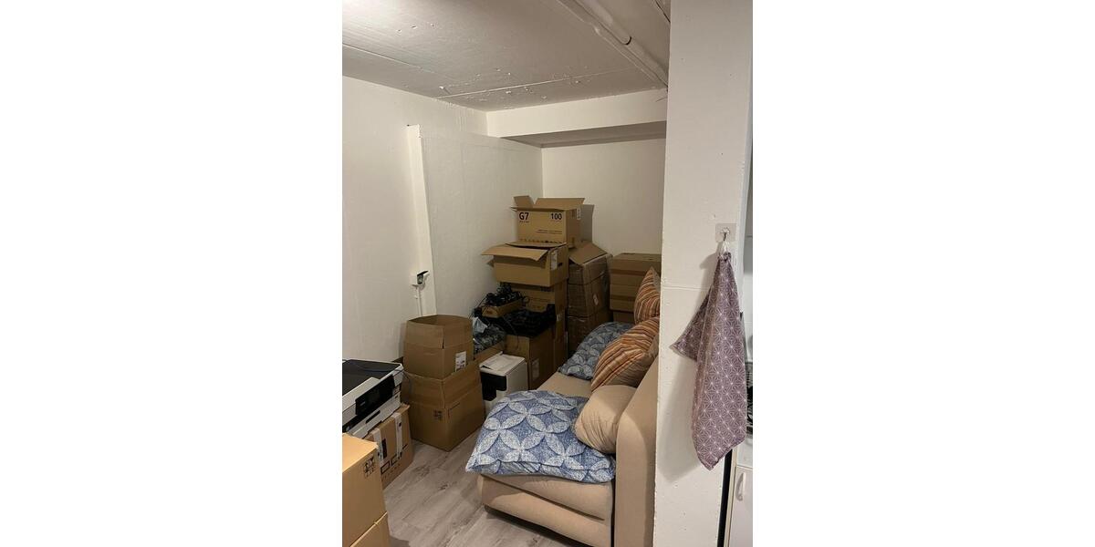 120 qm Gewerbefläche im Keller mit Dusche in Krefeld Cracau 2 zimmer