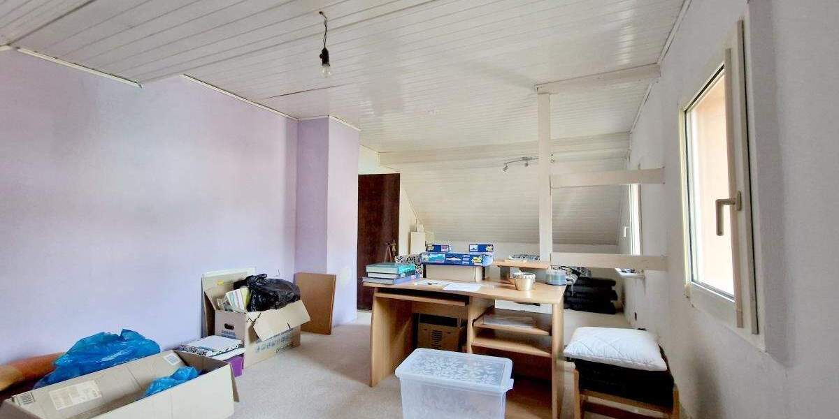 Einfamilienhaus Mülheim Holthausen - 5 Zimmer, 135 m&sup2;, 369.000&euro; | Angebot:25709884