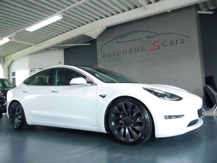 Tesla Model 3 93.000 km 24.950 € Bergheim (bei Köln) 50126