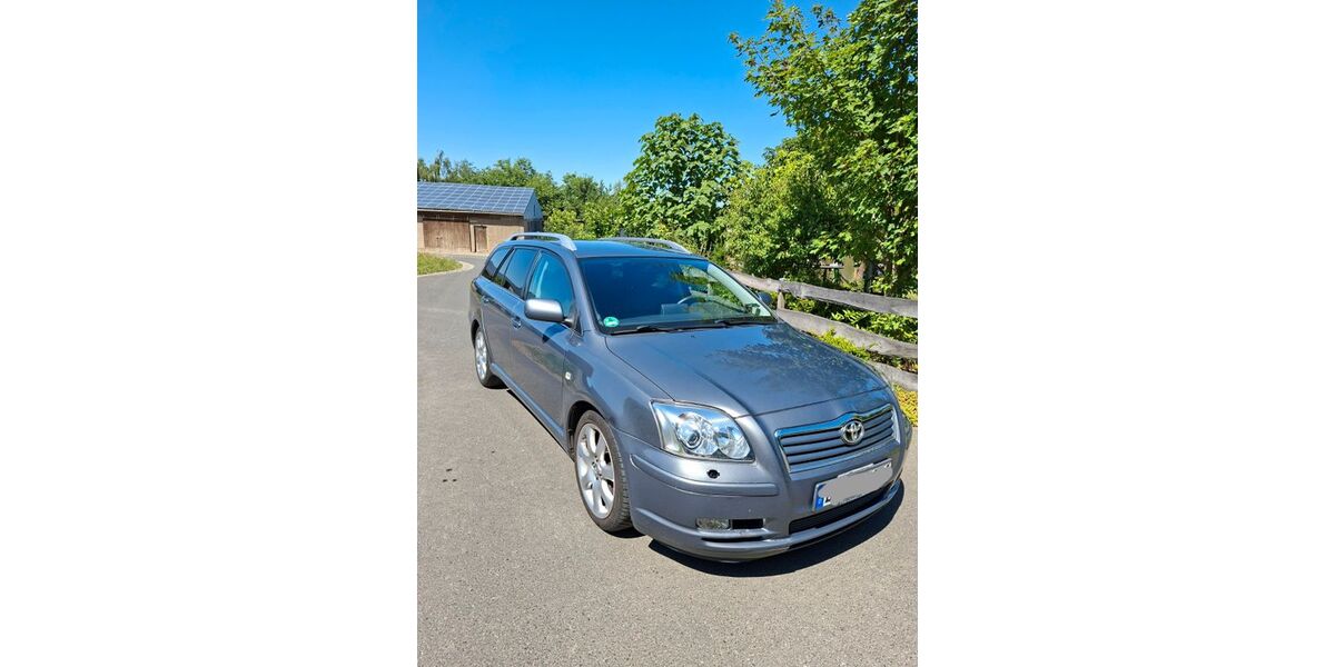 Toyota Avensis 199.907 km 1.900 &euro; Ratingen 40882