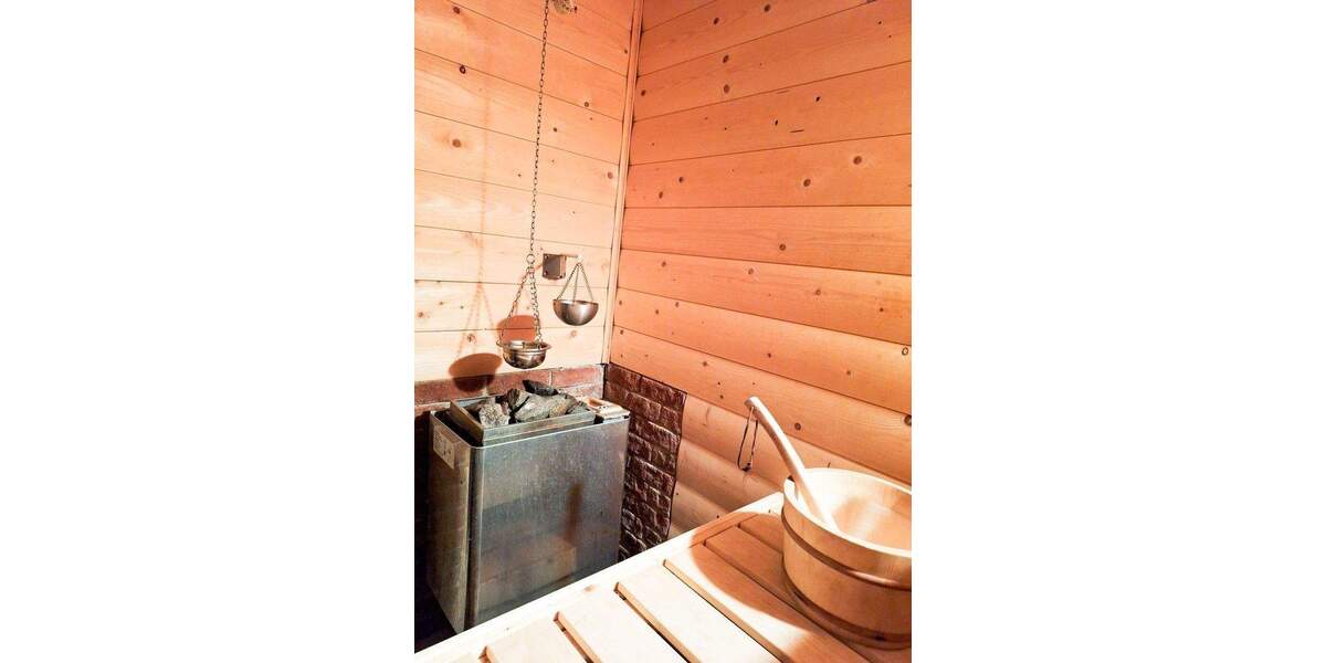 Einfamilienhaus Krefeld Linn - 8 Zimmer, 204 m&sup2;, 625.000&euro; | Angebot:25755263