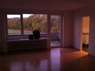 Dachgeschoßwohnung Mönchengladbach West - 4 Zimmer, 84 m&sup2;, 250.000&euro; | Angebot:24454653