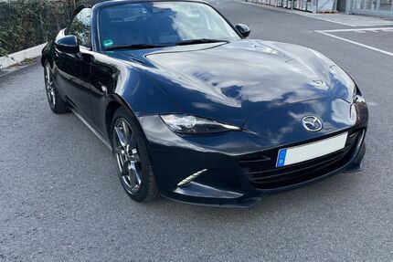 Mazda MX-5 209.000 km 12.750 &euro; Duisburg 47137
