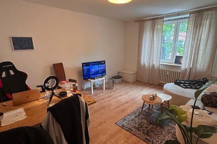 Wohnung Düsseldorf Derendorf - 2 Zimmer, 55 m&sup2;, 899&euro; | Angebot:26446430