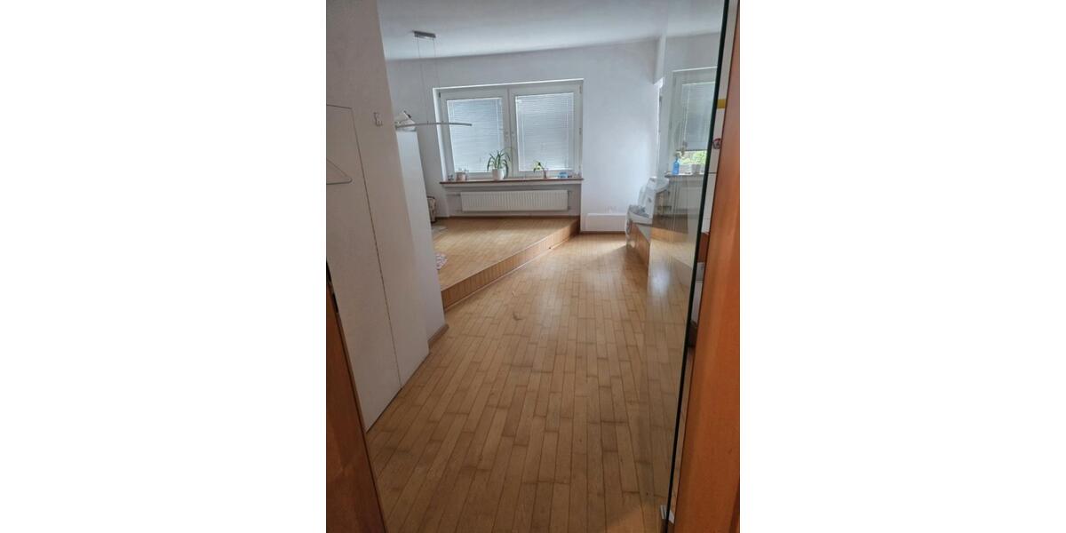 Maisonettenwohnung Düsseldorf Stadtbezirk 10 - 3.5 Zimmer, 106 m&sup2;, 1.700&euro; | Angebot:26222196
