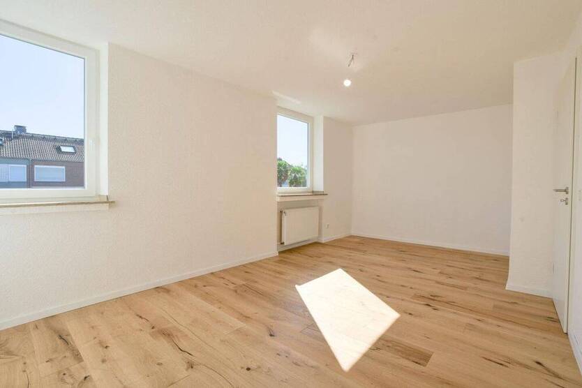 Reihenhaus Langenfeld - Familientraum mit Garten zum direkten Einzug