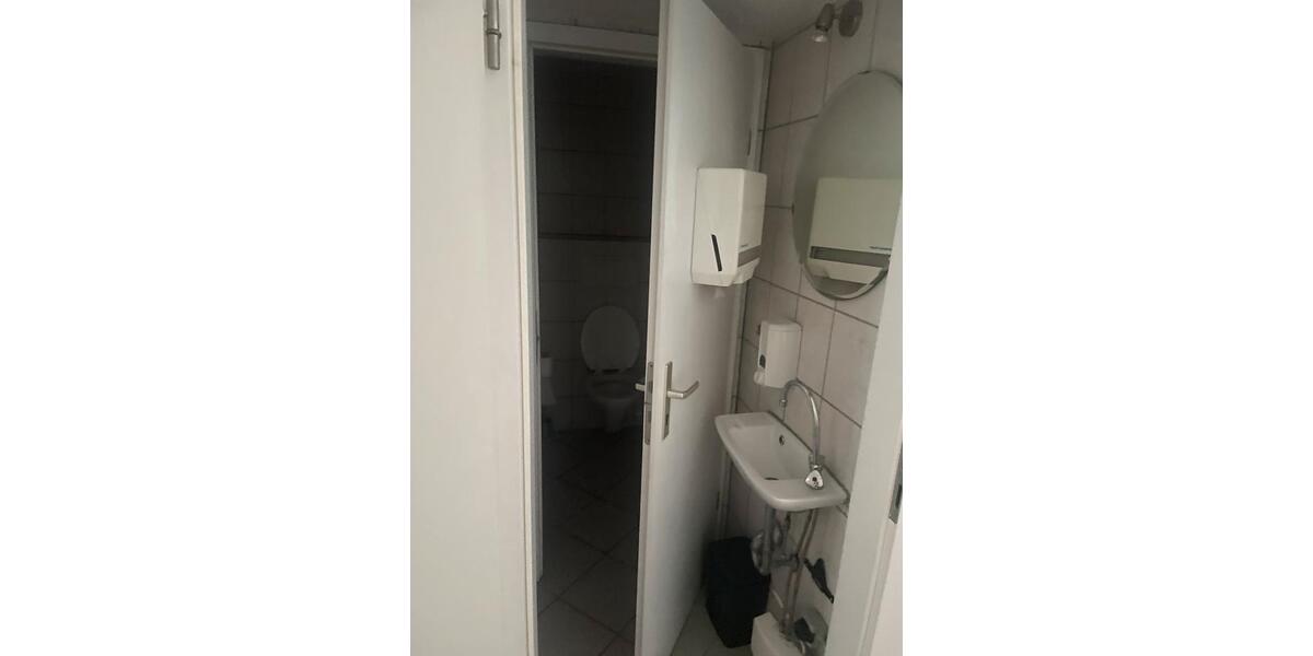 Eiscafé in Dormagen-Stürzelberg – Nähe Rhein zimmer