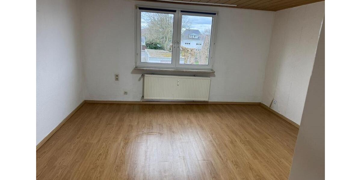 Dachgeschoßwohnung Wülfrath - 3 Zimmer, 60 m&sup2;, 656&euro; | Angebot:25380329